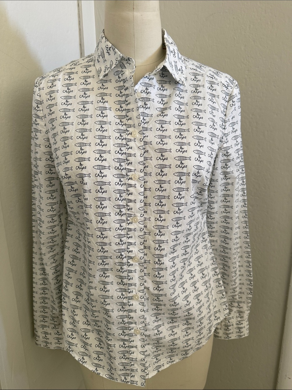 Boden fish & chips cotton poplin button up shirt